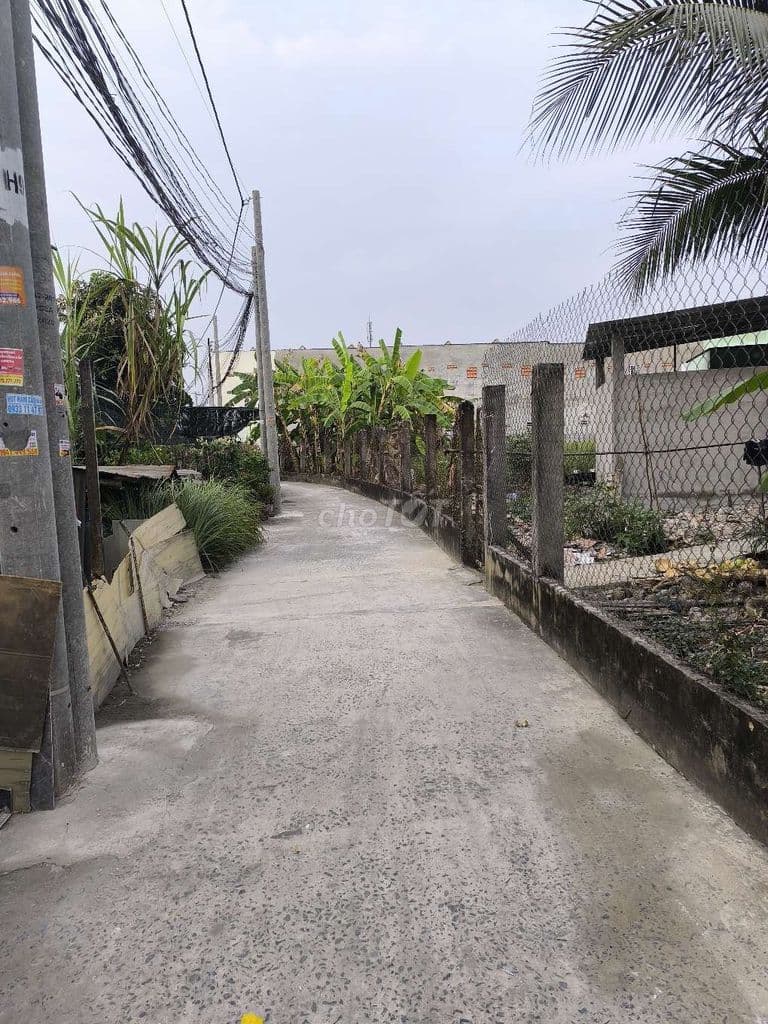 nhà bán huyện Bình Chánh xã Phước Lý tỉnh long an