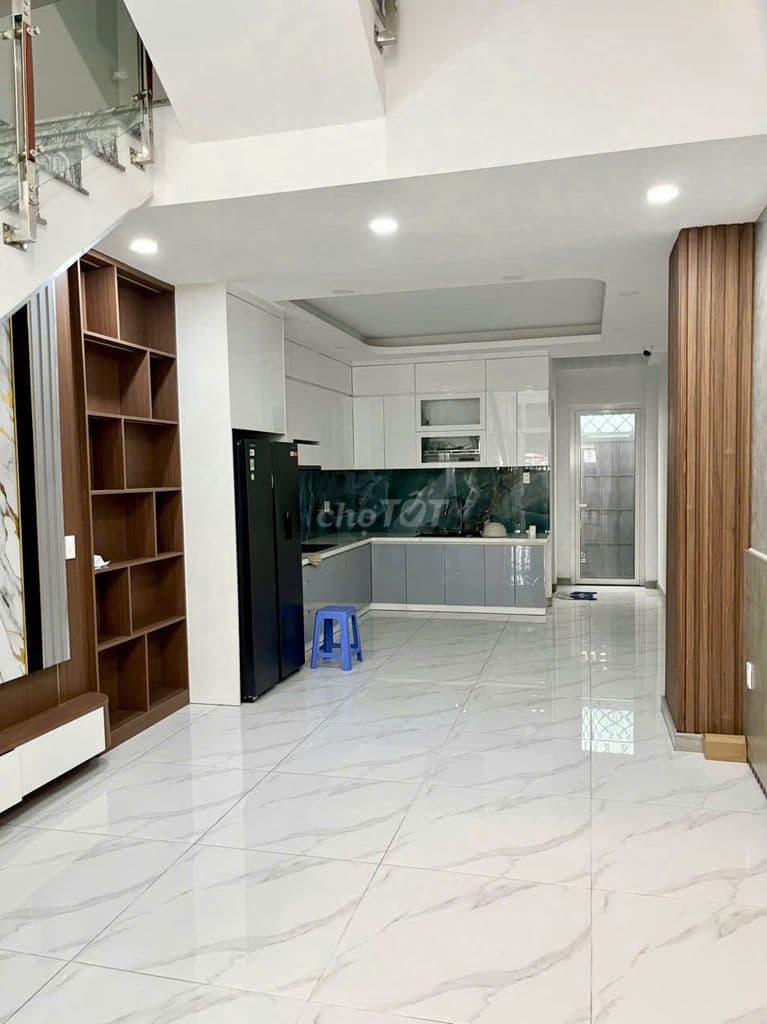 HXH LẠC LONG QUÂN – CHDV 119m2 TN 60TR/THÁNG 4.7x20, nở hậu 8m 17.5 tỷ