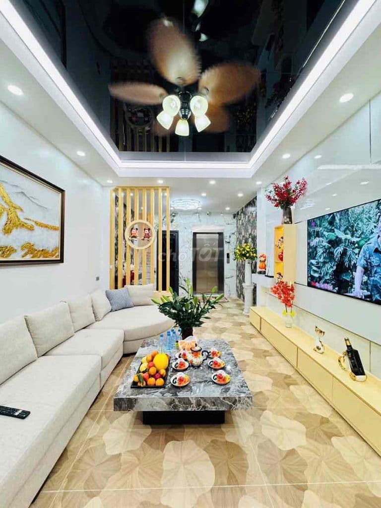 Hàng ngon Minh Khai, gần ô tô, 2 thoáng sáng, ngõ rộng, nông 38m5T. - Ảnh 2