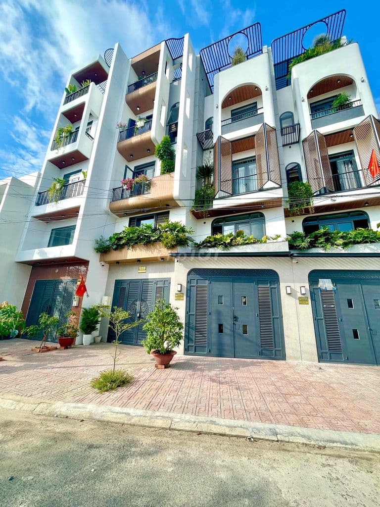 Đất đẹp ngay công viên Tô Ngọc Vân, Thạnh Xuân - Ảnh 2