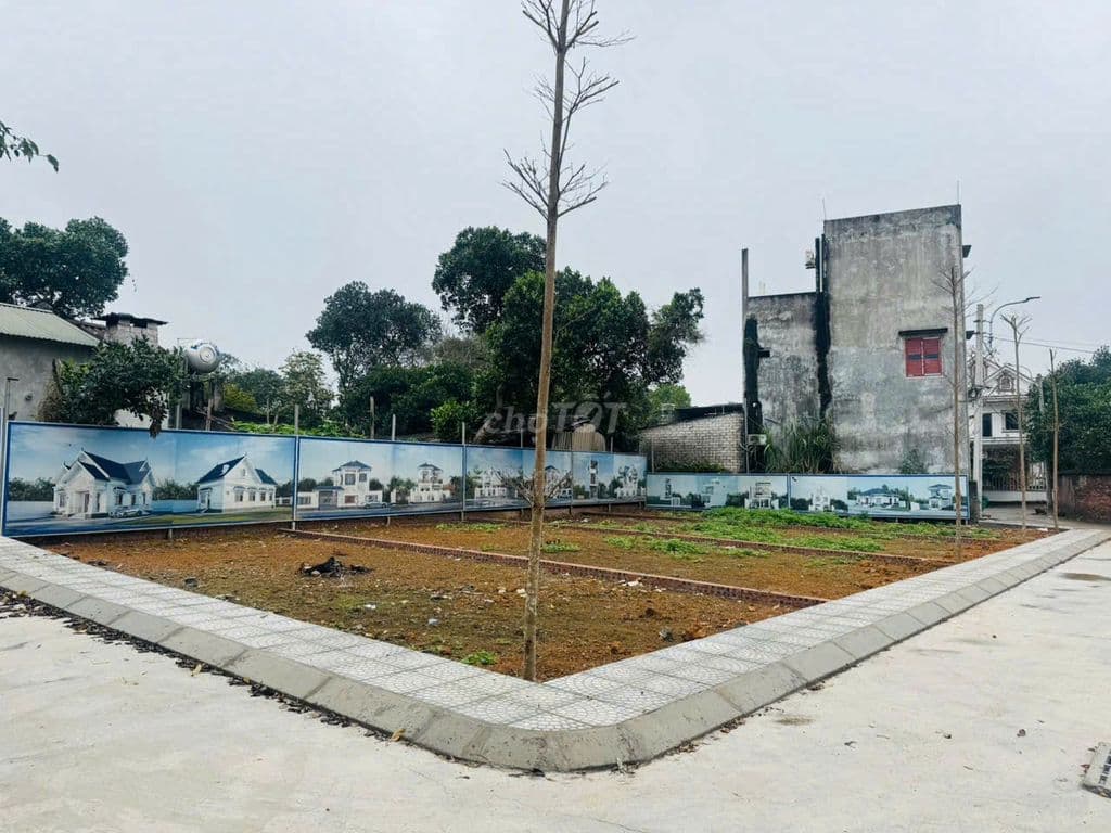 BÁN LÔ GÓC PHÚ CÁTTÂM ĐIỂM HẠ TẦNG ĐÓN SÓNG METRO 5 HÒA LẠC - Ảnh 3