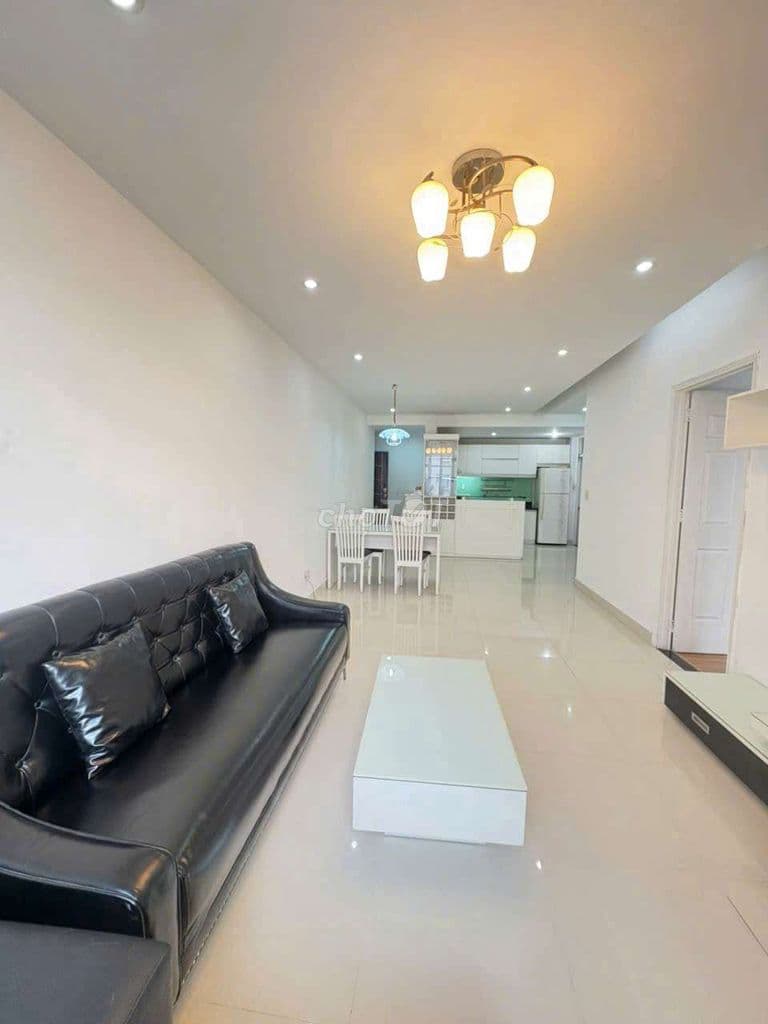 Cần bán căn hộ Sky Garden 3, Quận 7, 74m2, 2PN