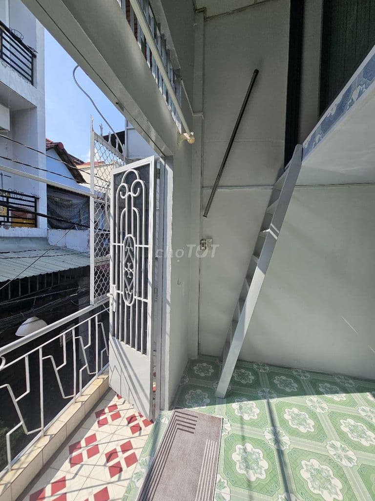 bán nhà đường lũy bán bích , hẻm 3m , gần đầm sen - Ảnh 2