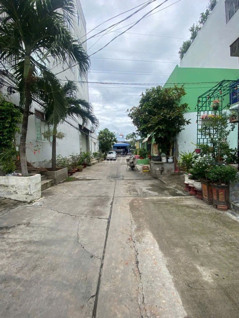 Bán nhà HXT Bùi Tư Toàn, 63m2, 1 lầu, pháp lý chuẩn, giá chỉ 4.7 tỷ!