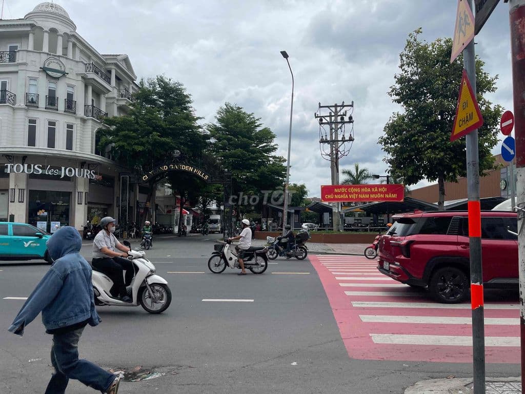 VIP - NGAY CITYLAND - EMART PHAN VĂN TRỊ - 2 MẶT HẺM XE HƠI THÔNG - Ảnh 3