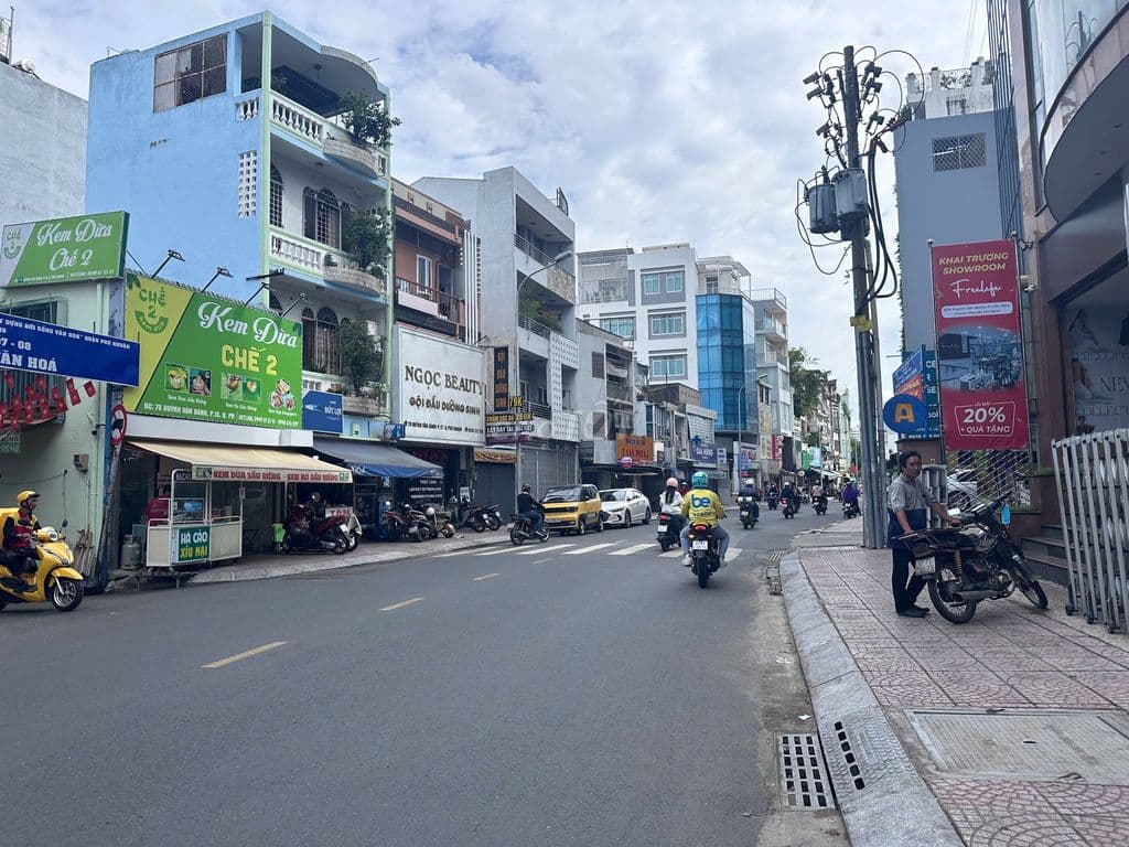 8.7 tỷ sở hữu Mặt Tiền kinh doanh Huỳnh Văn Bánh, Phú Nhuận - Ảnh 3