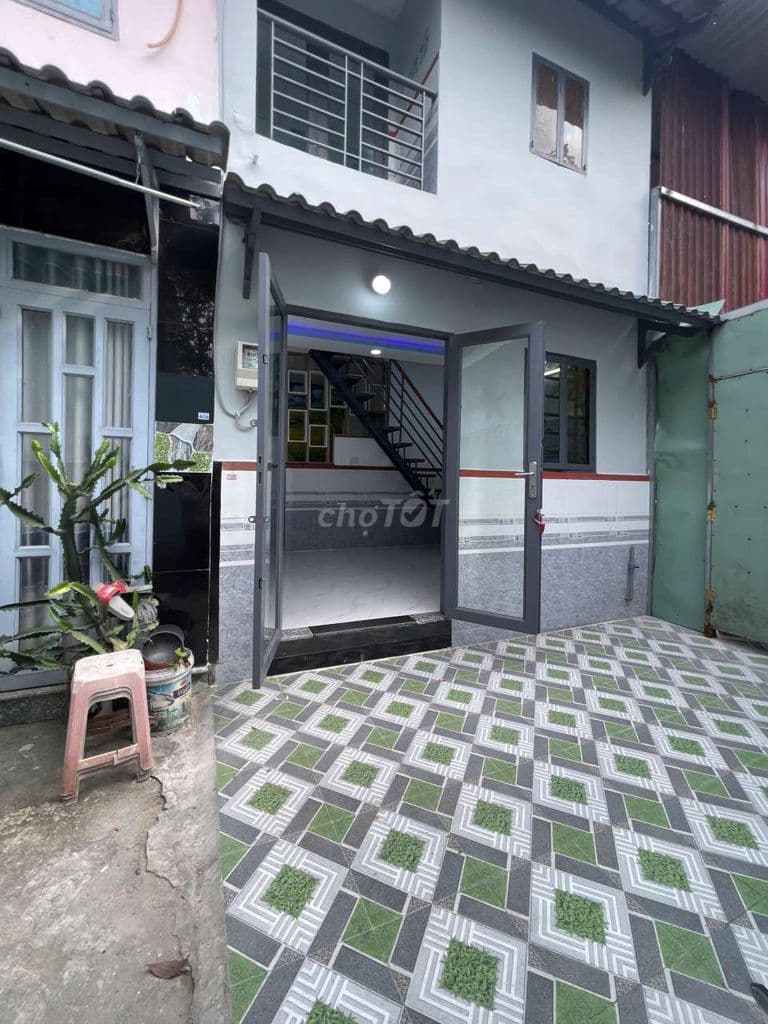 Bán nhà Trương Thị Hoa Ngay THCS Nguyễn Hiền.