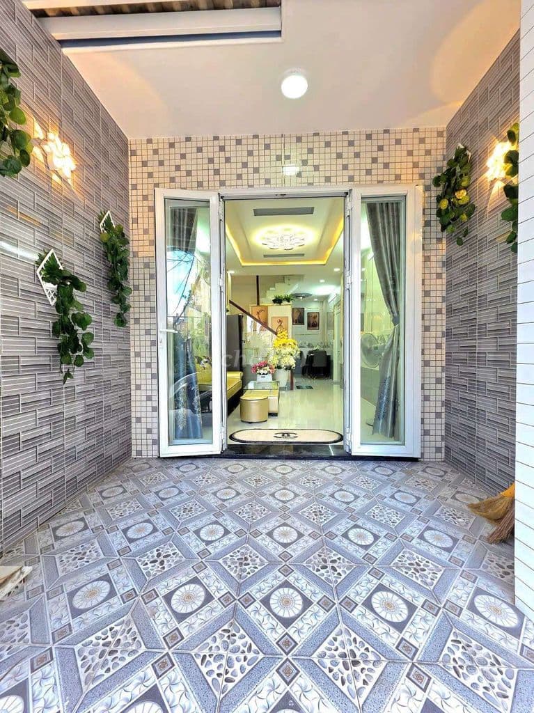 nhà mặt tiền 10 m gần quận 7 - Ảnh 3