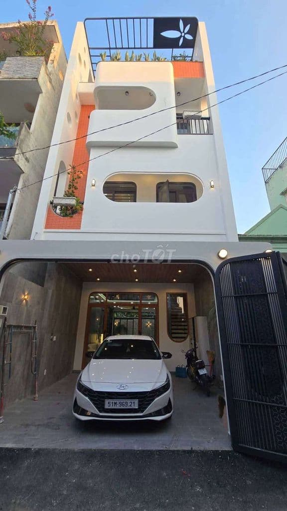 Siêu Phẩm Nhà phố ngang 5,5m Đẹp Như Villa Đ. Thạnh Xuân 25