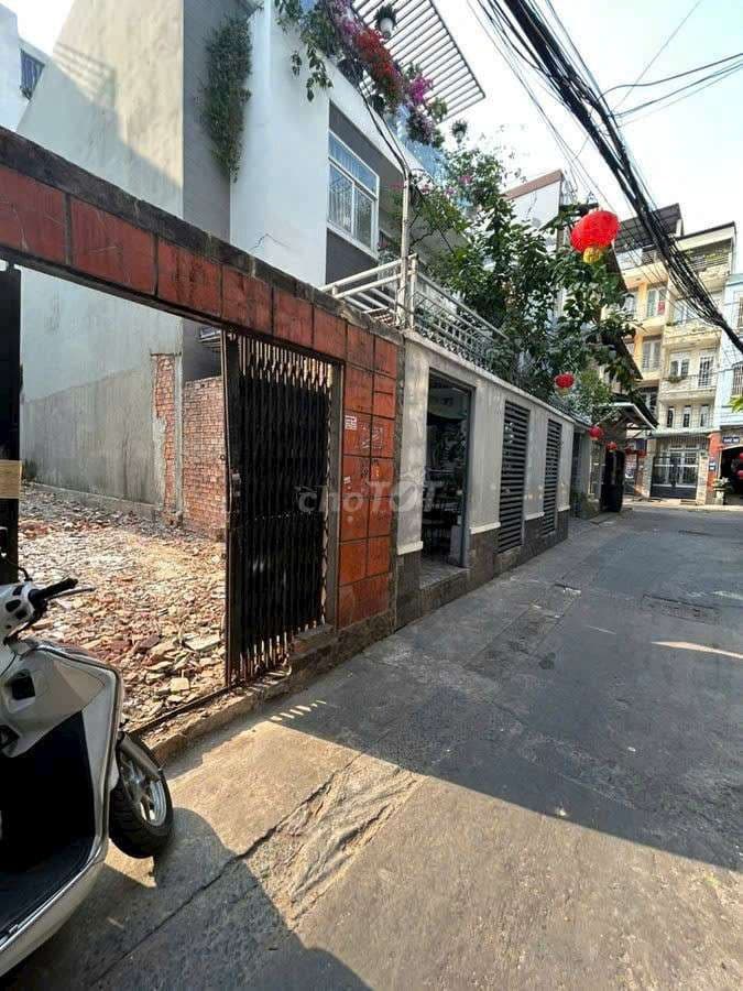 Bán lô đất Vàng ngày cổng trường Đại Học Văn Lang CS2. ngang 4,6m - Ảnh 3