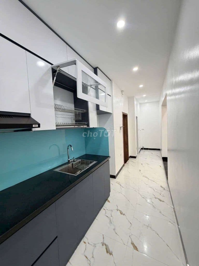 NHÀ MỚI 58M² PHỐ MAI ĐỘNG 2 TẦNG 2 NGỦ, OTO ĐỖ CỬA, FULL NỘI THẤT