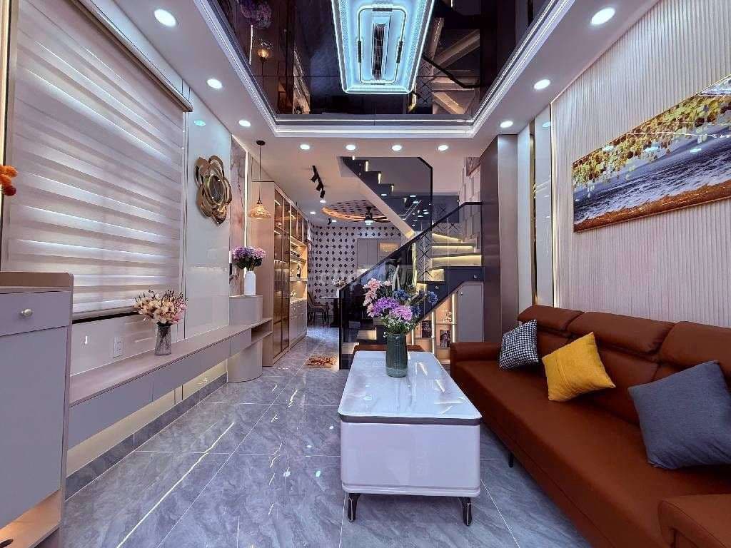 Nhà đẹp Góc 2 MT Thống Nhất - DTSD 60m2 - Chỉ 5.1 tỷ - Ảnh 2
