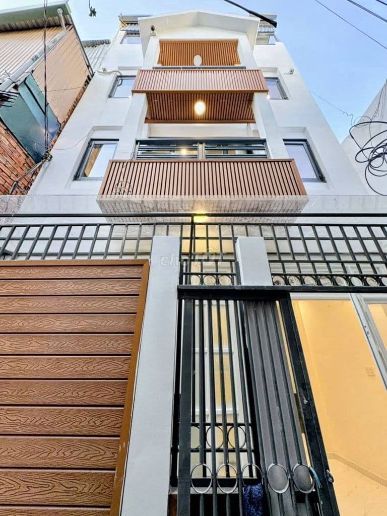 Nhỉnh 7ty,Nhà Mới Keng gần 40m2 4PN Ngay Huỳnh Văn Bánh,Phú Nhuận