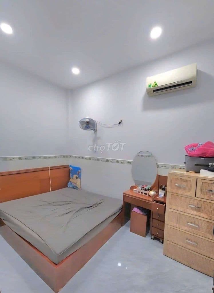 BÁN NHÀ ĐẸP CẠNH LÊ TRỌNG TẤ.N - NGÃ TƯ GÒ MÂ.Y - XE TẢI - ( 4X20M ) - Ảnh 3