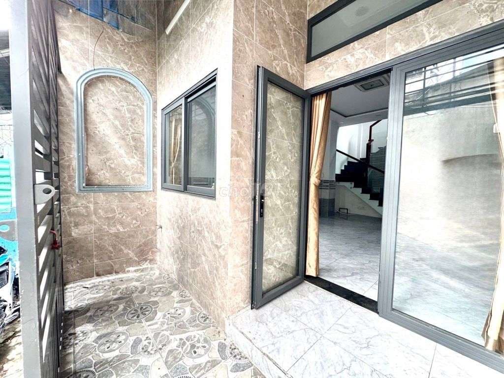 CHỦ NGỘP GẤP BÁN CĂN GẦN 60M2 ÂU CƠ, NHỈNH 4TY NHO CHO KHACH THIỆN CHÍ