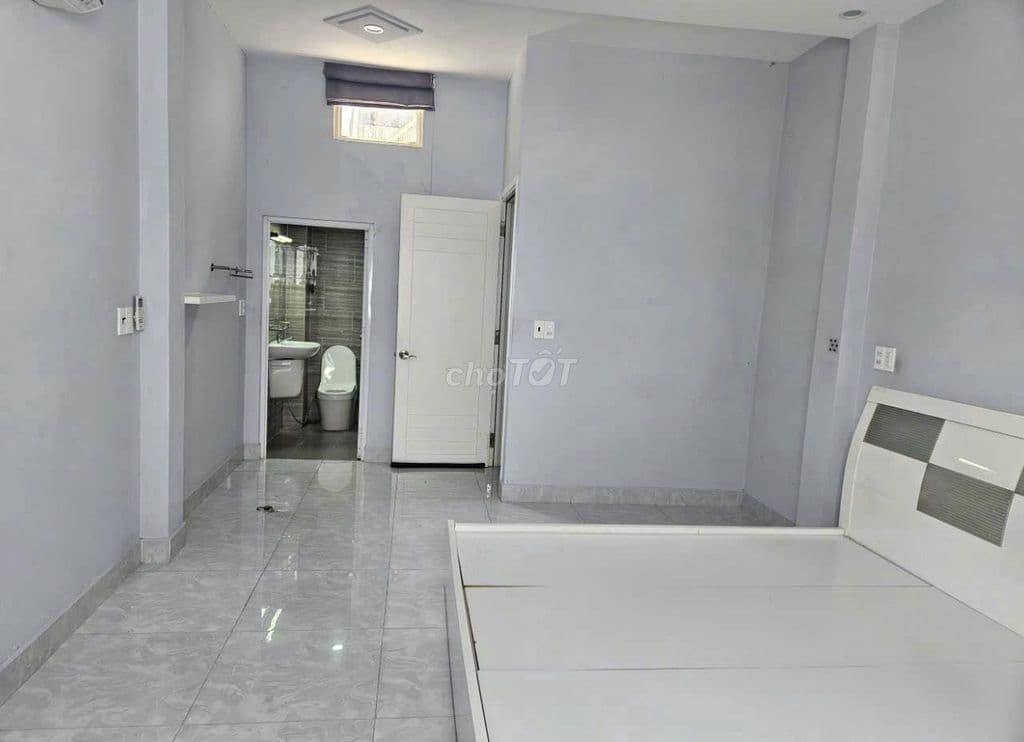 Nợ Tới Bán Nhanh : Hoàng Diệu2 P.Linh Trung Q.Thủ Đức 48m2 1T1L SHR