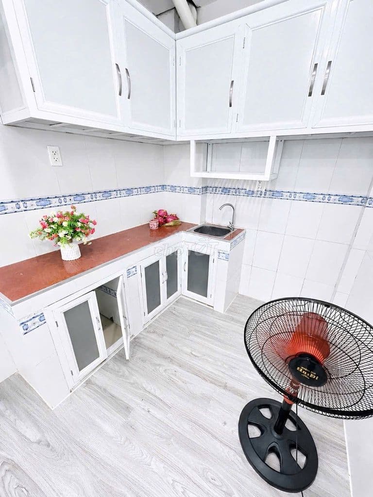 Nhà mới 4 Tầng Q6, Sổ công chứng ngay, Chỉ hơn 1 t.i - Ảnh 3