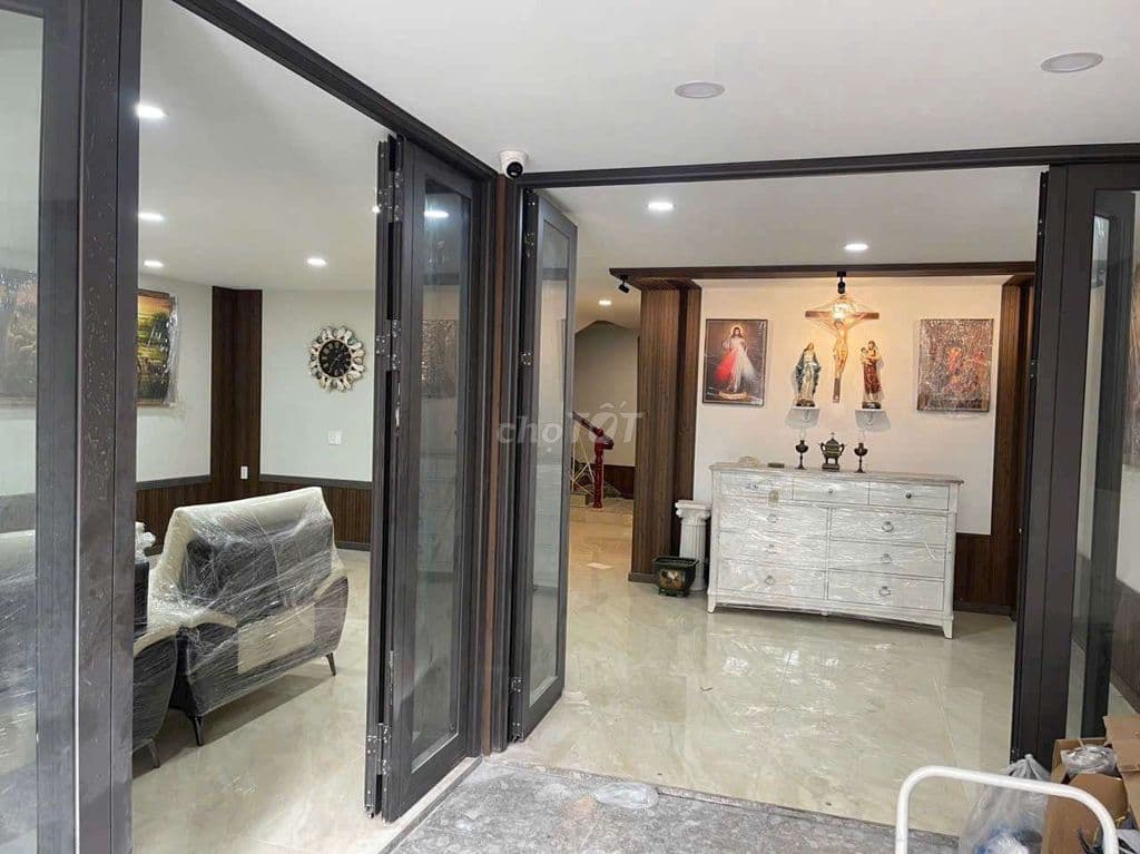 Nhà hẻm to gần Trần Hưng Đạo q5 - Ảnh 3