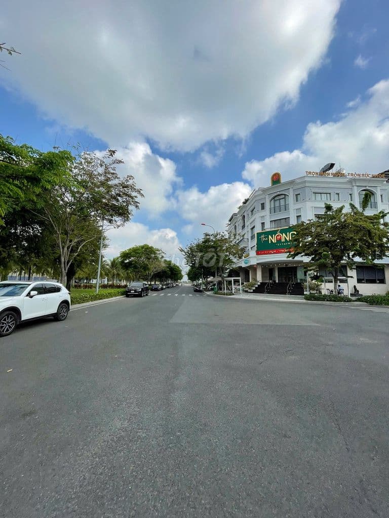 Đất Nền KDT Vạn Phúc City - Giá Đầu Tư - 100m2 Ngang 5m - Đường 13m