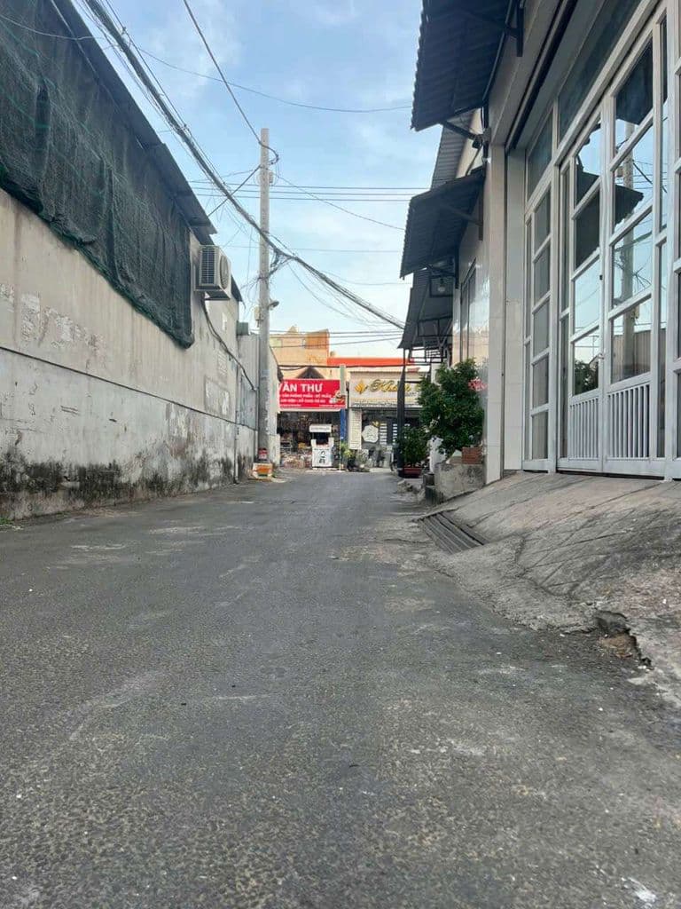 CẦN BÁN GẦP NHà .PĐHT Q12 DT 4X21. 1 Trệt 1Lầu 2PN .2WS XE Hơi.6tỷ450 - Ảnh 3