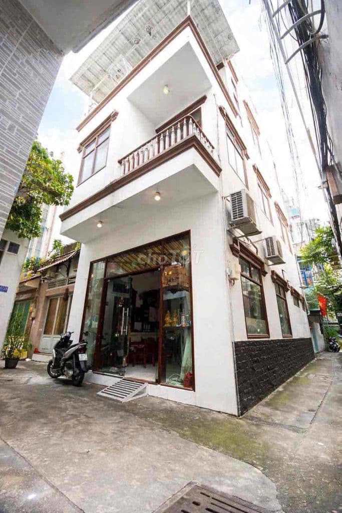 HH 100 triệu nhờ ace bán phụ