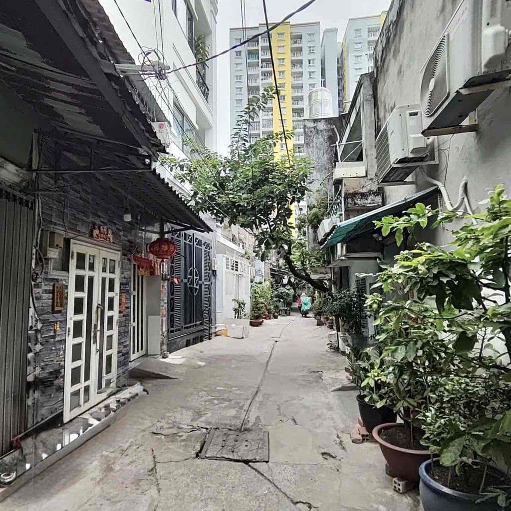 AN DƯƠNG VƯƠNG QUẬN 6 - HẺM BA GÁC - 4 x 4m TRỆT , GÁC LỬNG - DÒNG TI
