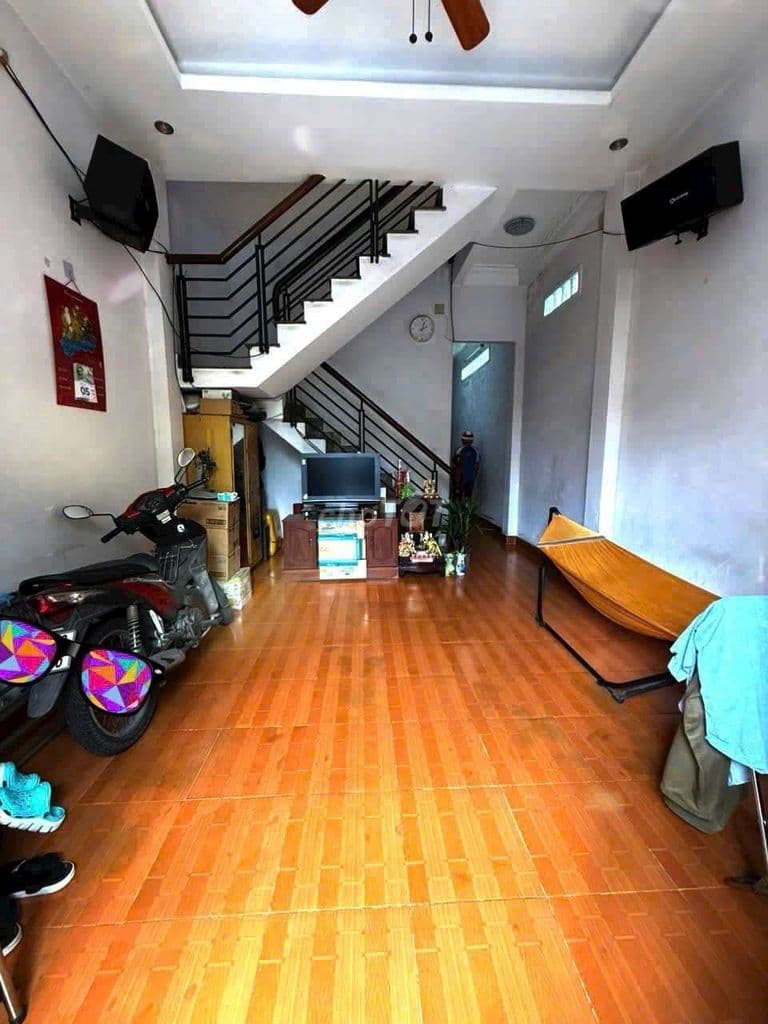 Q12 Bán Nhà 2TẦNG TA16 vào 1xẹc 4*20m đg xe hơi 3pn2wc Giá 4tỷ 500tr