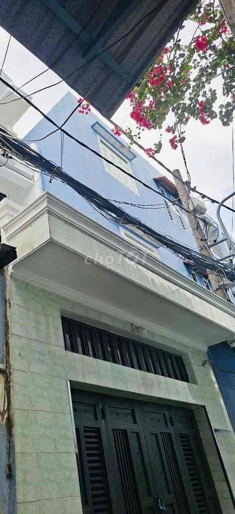 HẺM ÔNG ÍCH KHIÊM P14 Q11. DT 3.6 x15M 4TẦNG. GẦN ĐẦM SEN . VÒNG XOAY