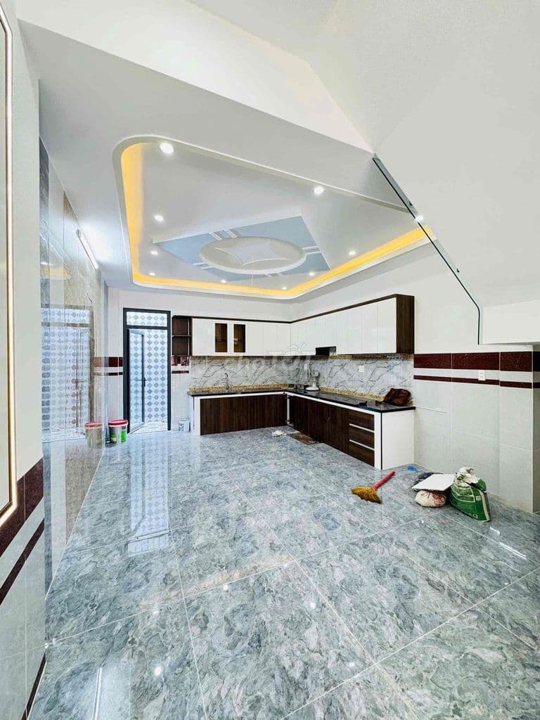 🔥NHÀ ĐẸP HXH 4 TẦNG Ở NGAY VÕ VĂN HÁT - KẾ BÊN ĐH TÀI CHÍNH MARKETING - Ảnh 2