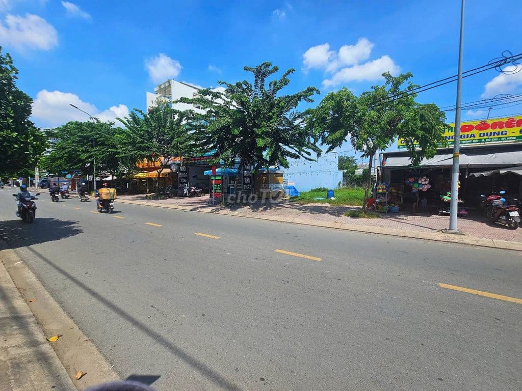 Bán lô đất 9m x 18m full thổ cư, ngay Tân Thông Hội, trung tâm Củ Chi - Ảnh 2