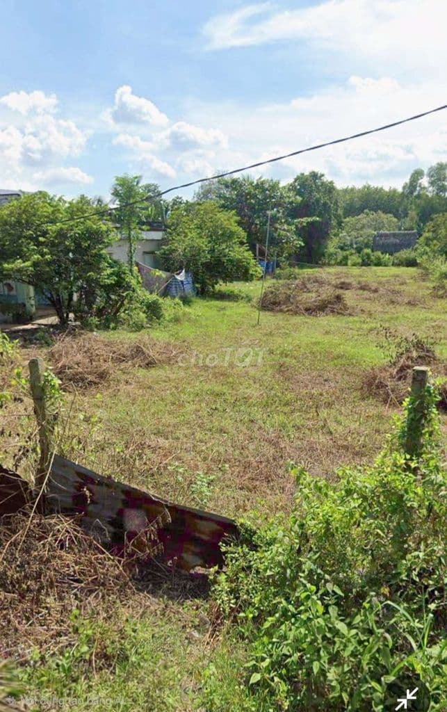867m2( 14×64) có sổ , ngay thú y thành phát , giá 2 tỷ 1