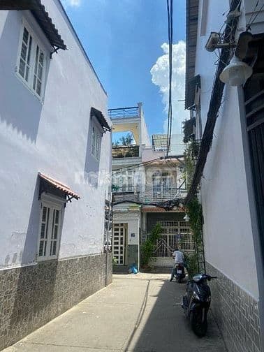 BÁN NHÀ HẺM 308 HUỲNH TẤN PHÁT, TÂN THUẬN TÂY, QUẬN 7 gia 2,6 tỷ