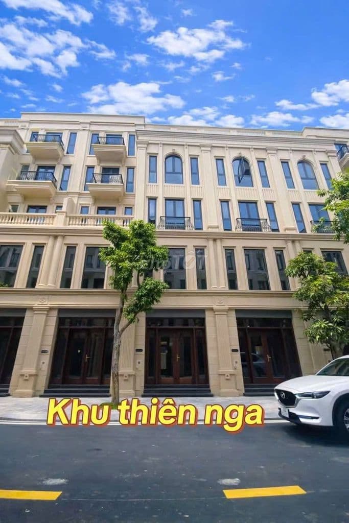 bán căn Thiên Nga 63m2 giá 20.3 tỷ