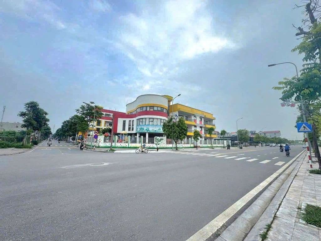 ✴️✴️ BÁN 50M² ĐẤT BÁT KHỐI MẶT TIỀN 4M NGÕ ÔTÔ TRÁNH GIÁ CỰC TỐT ✴️✴️ - Ảnh 3