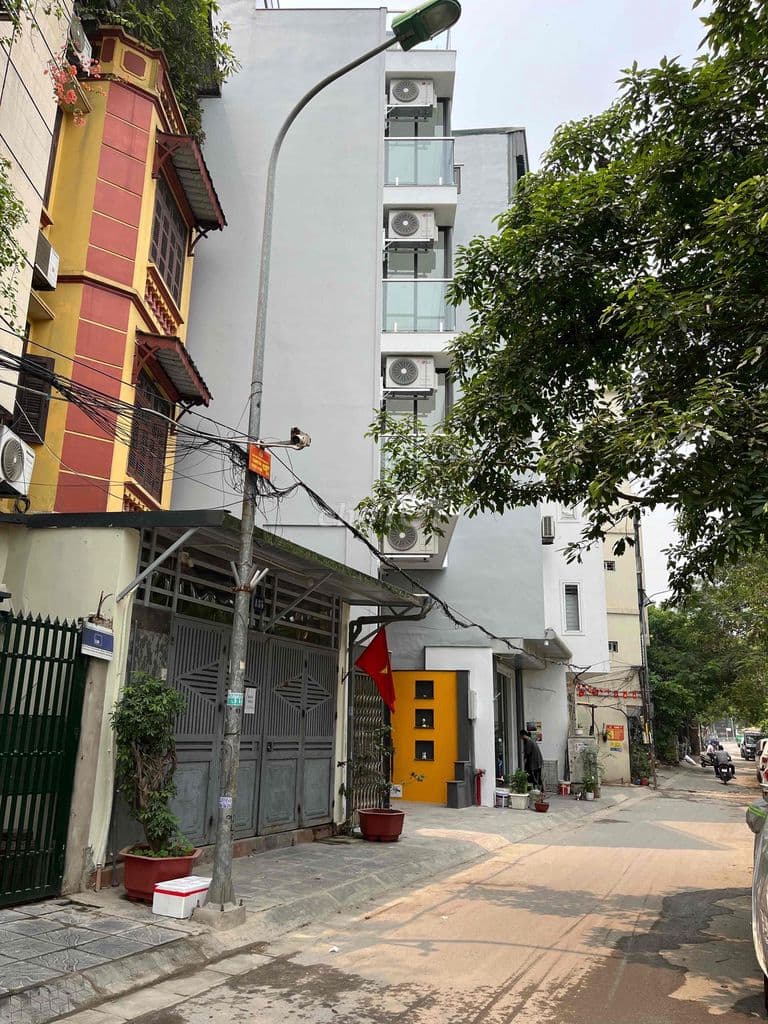 Bán nhà view hồ sen Phương Liệt, sđcc, đường rộng 5m - Ảnh 2