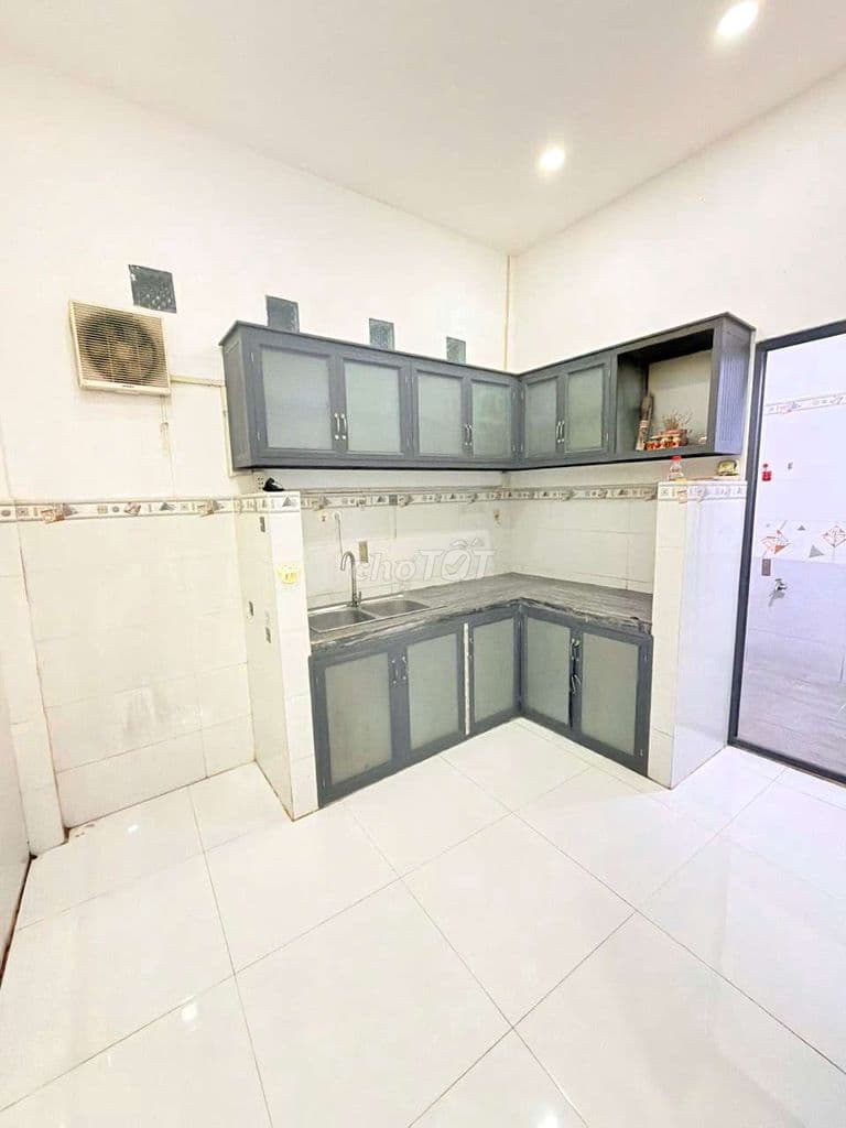 Nhà chính chủ 57m đường thanh niên chợ cầu sáng Bình chánh