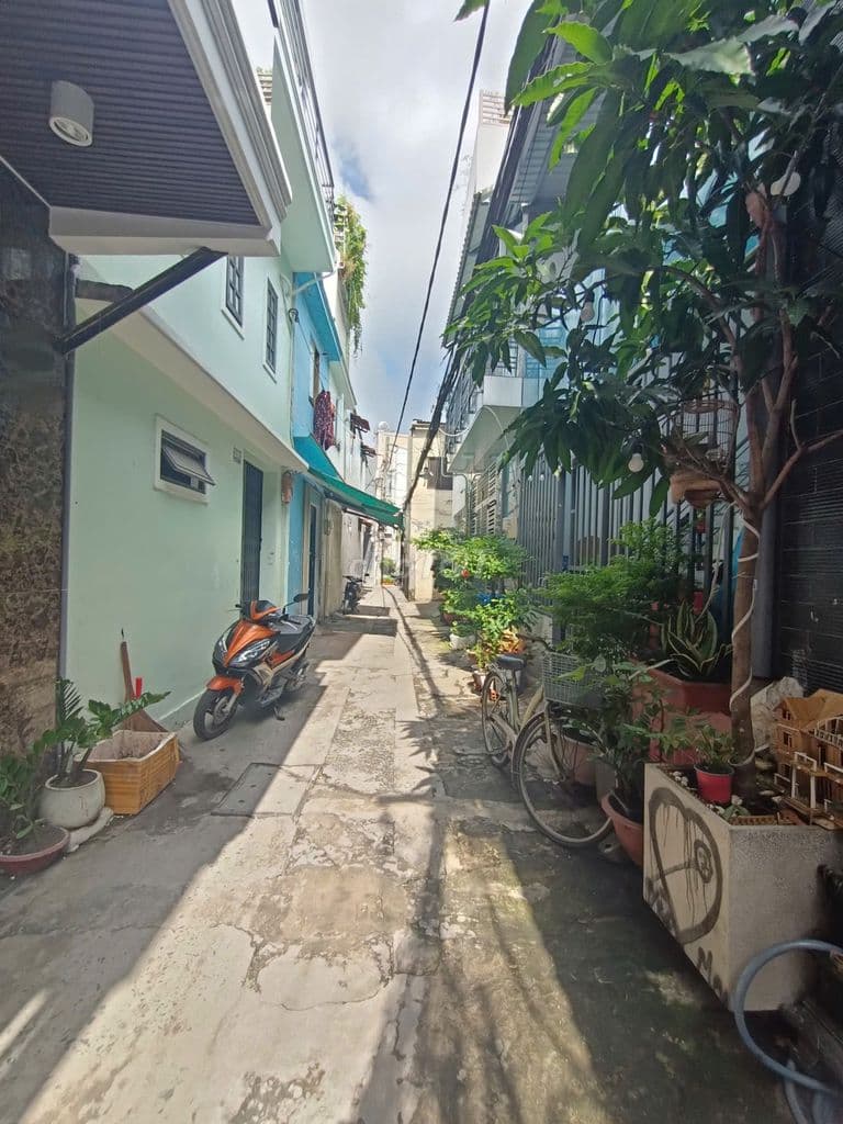 Nhà mới full nội thất Đúc 1 lầu - đường Nguyễn Sỹ Sách sát chợ Tân Trụ - Ảnh 2