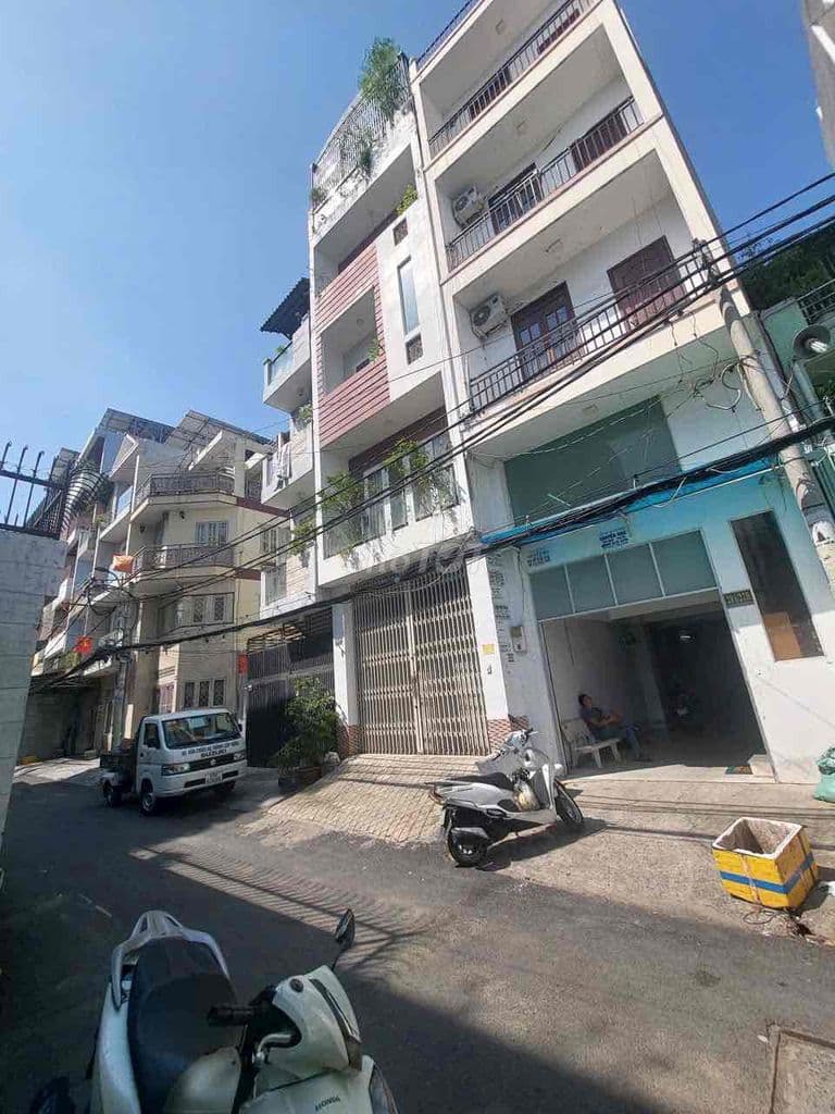 Hẻm xe hơi Công Viên Tầm Vu , Viêw Thanh Đa , Sông Sài Gòn