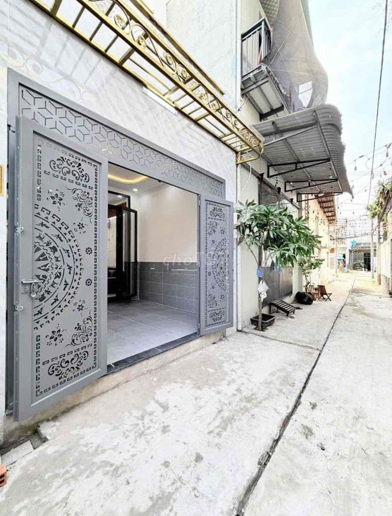 QUẬN 12. VỊ TRÍ SIÊU VIP NGAY TRUNG TÂM BUÔN BÁN SẦM UẤT - Ảnh 2