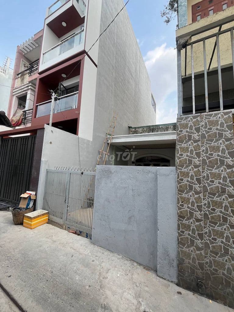 Nhà cấp 4 diện tích lớn sát bên AEON Tân Phú, 4x23m SHR, 6,5 Tỷ - Ảnh 2