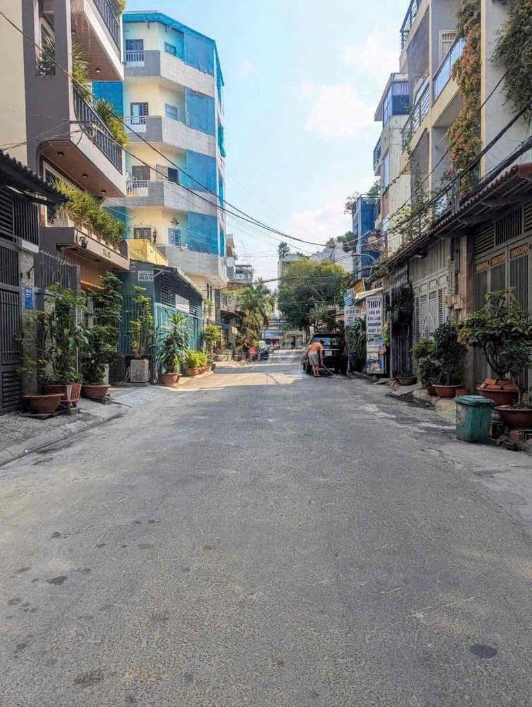 Cần bán Nhà mới ngang 7m xây 5 tầng đường 8m thông Phạm Văn Bạch GV - Ảnh 2
