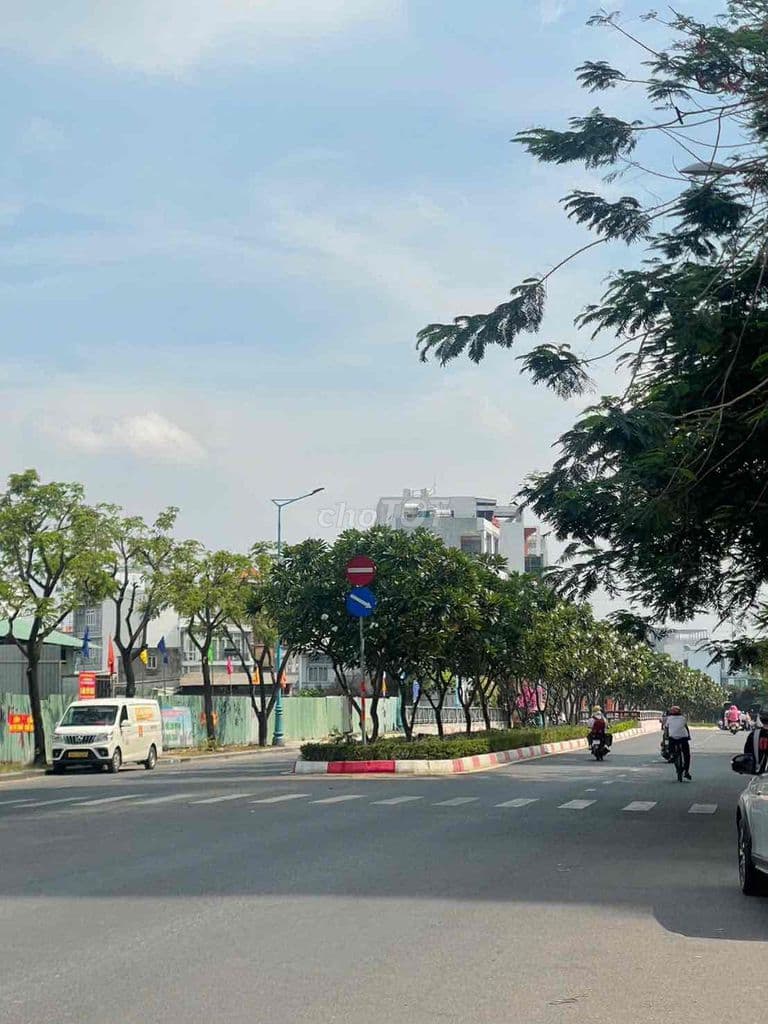 CĂN HỘ CHUNG CƯ VIP BÌNH THẠNH 61M2 - 2PN - THUẬN TIỆN ĐI LẠI SÂN BAY - Ảnh 2