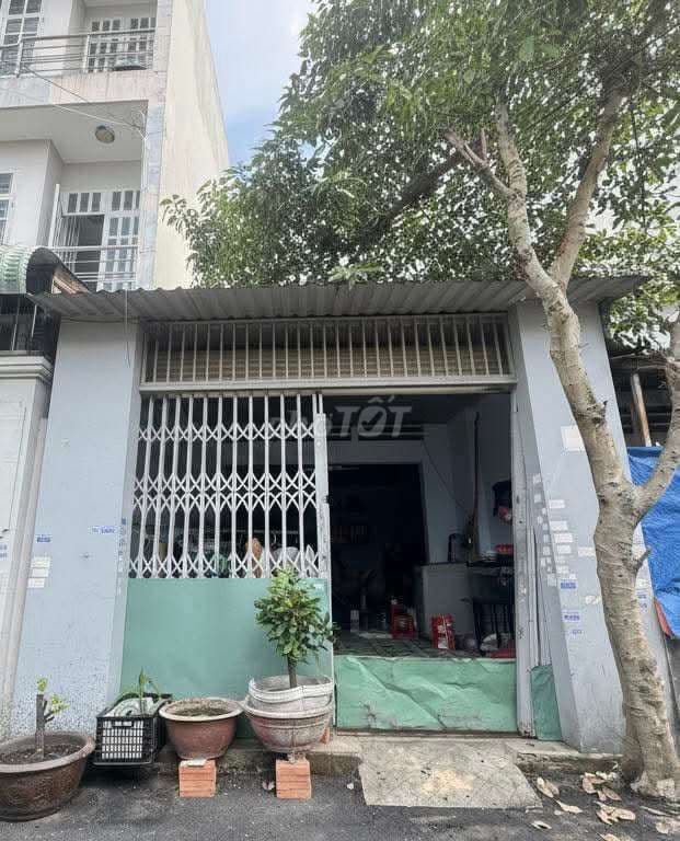 bán nhà đường thông xe tải giá rẻ - Ảnh 2