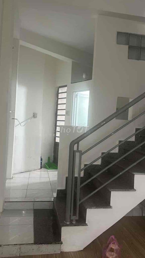 bán nhà 3 lầu măt tiền 59 hoàng văn thụ p15 quận phú nhuận - Ảnh 2