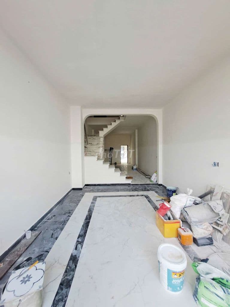 Nhà hẻm 20 đường Mã Lò P.BTĐA 4x25 xây dựng 2lầu 6tỷ 800 giáp Tên Lửa - Ảnh 2