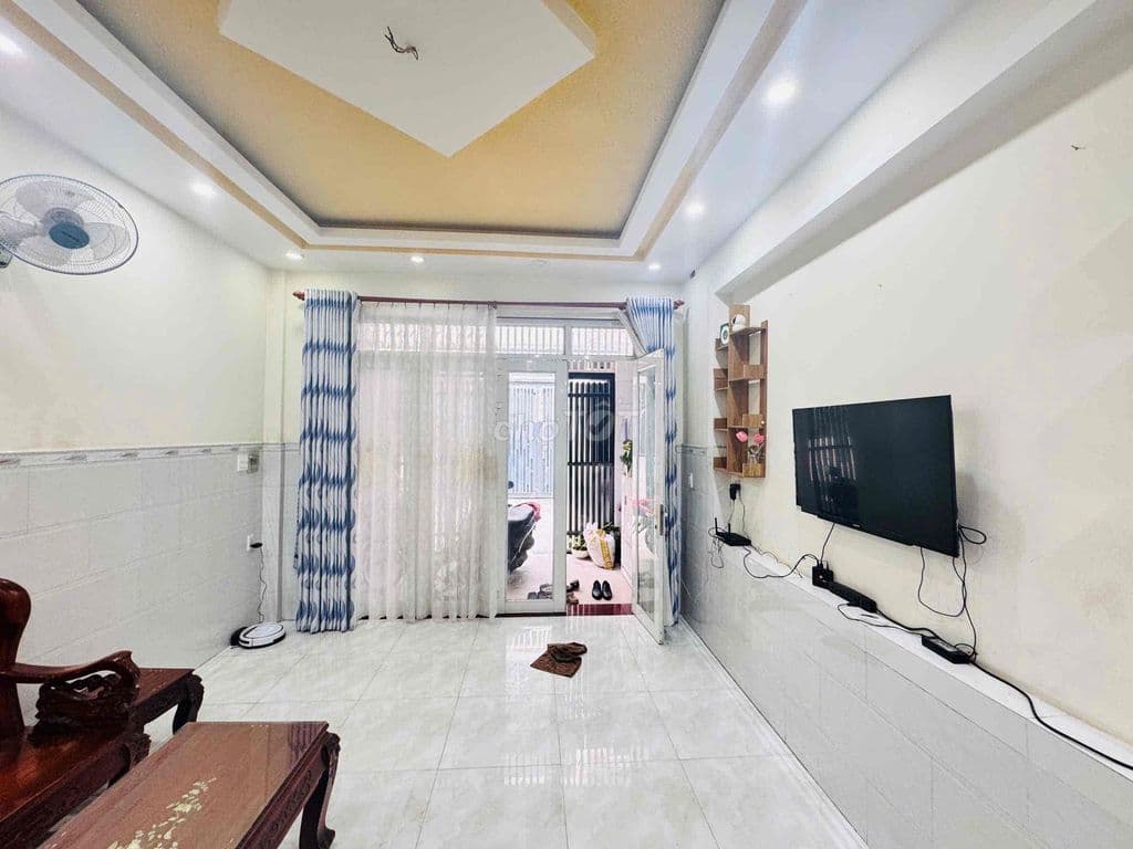 Bán Nhà sát mặt tiền Đinh Thị Thi Vạn Phúc, phù hợp ở và kinh doanh - Ảnh 2