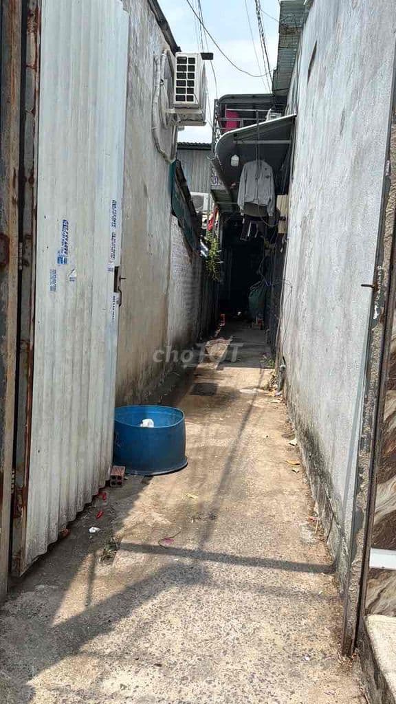 nhà cần bán - Ảnh 3