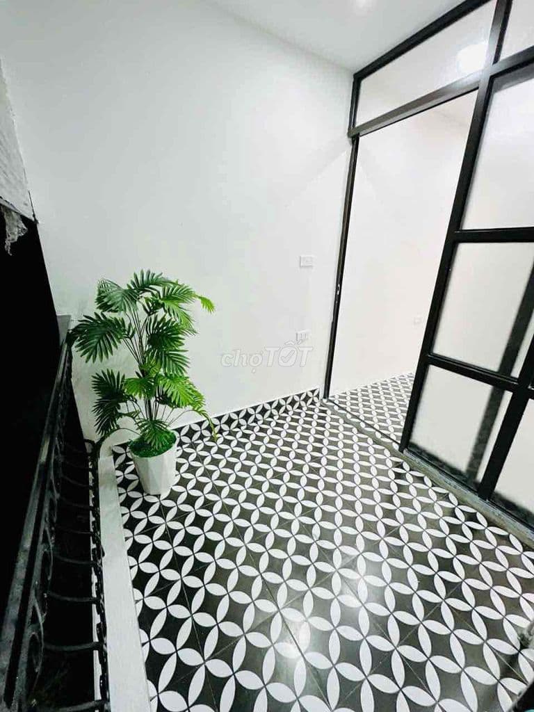 SỐC GIÁ ĐỐNG ĐA - 5 tầng phố Khâm Thiên - Ảnh 2