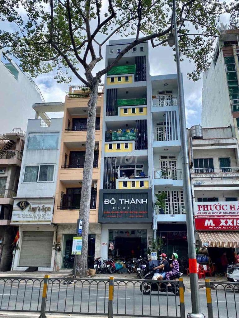 Nhà MT 1354 đường 3/2 phương 2 quận 11