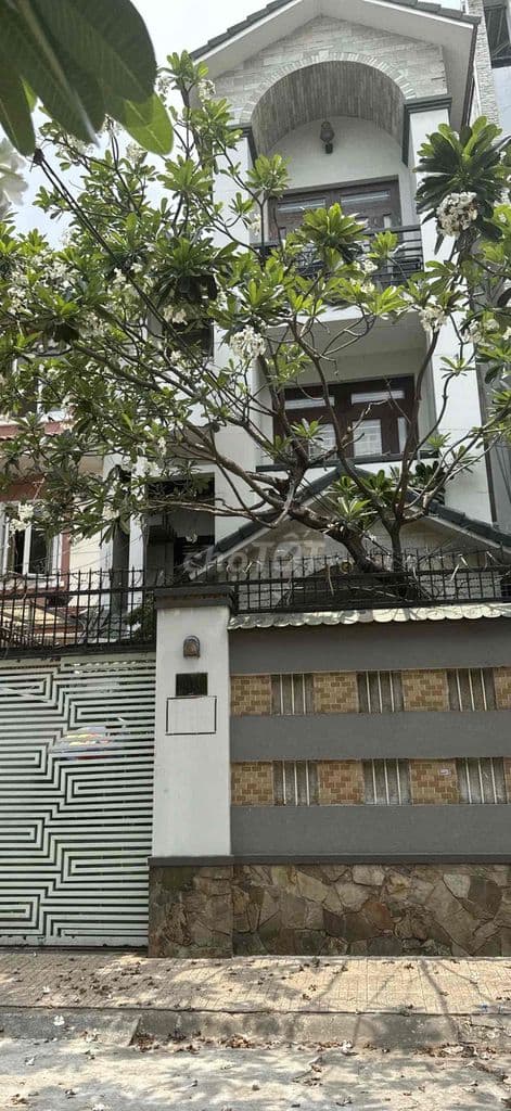 Bán gấp Biệt thự cao cấp - Ảnh 3